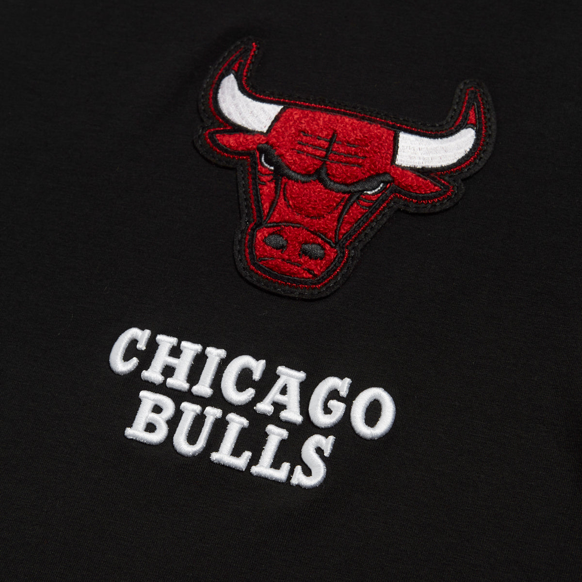 New Era Logo Select T-Shirt - Bulls image 2