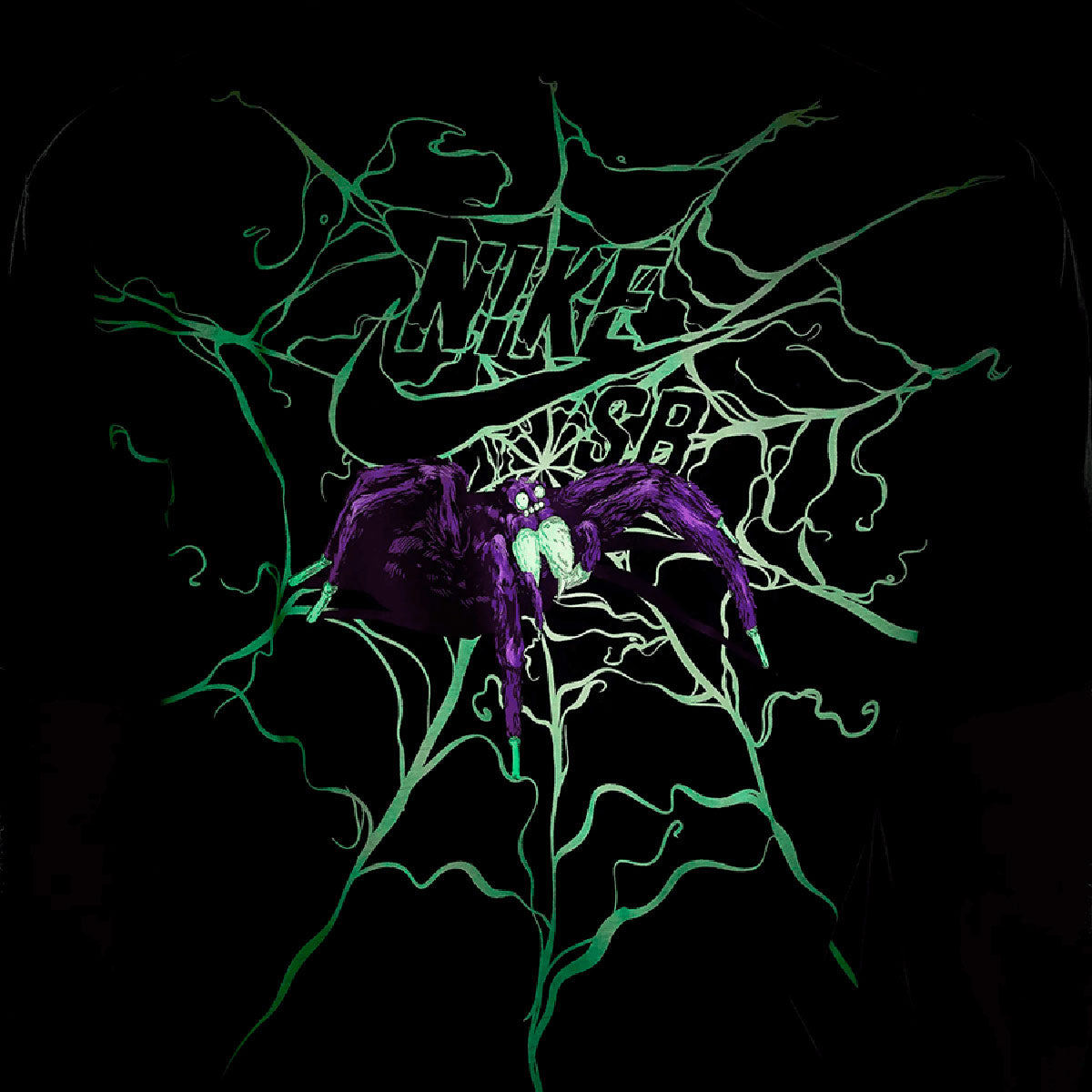 Nike SB Spider T-Shirt - Black image 5