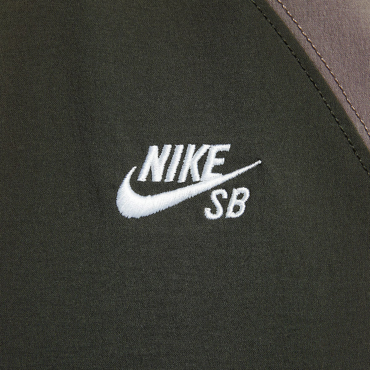Nike SB Dri-Fit Woven Full-Zip Jacket - Sequoia/Cave Stone/White image 4