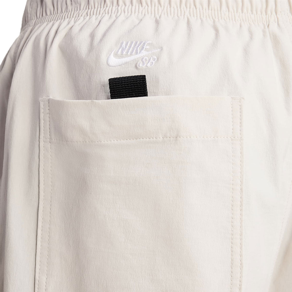 Nike SB Dri-Fit Kearny Cargo Shorts - Light Bone/White image 6