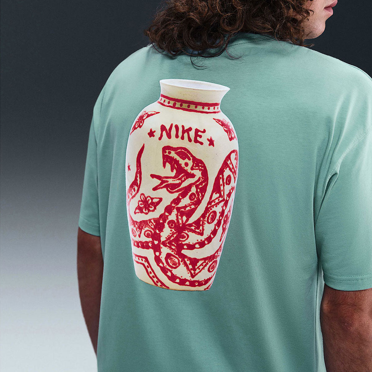 Nike SB M90 Vase T-Shirt - Cannon image 4