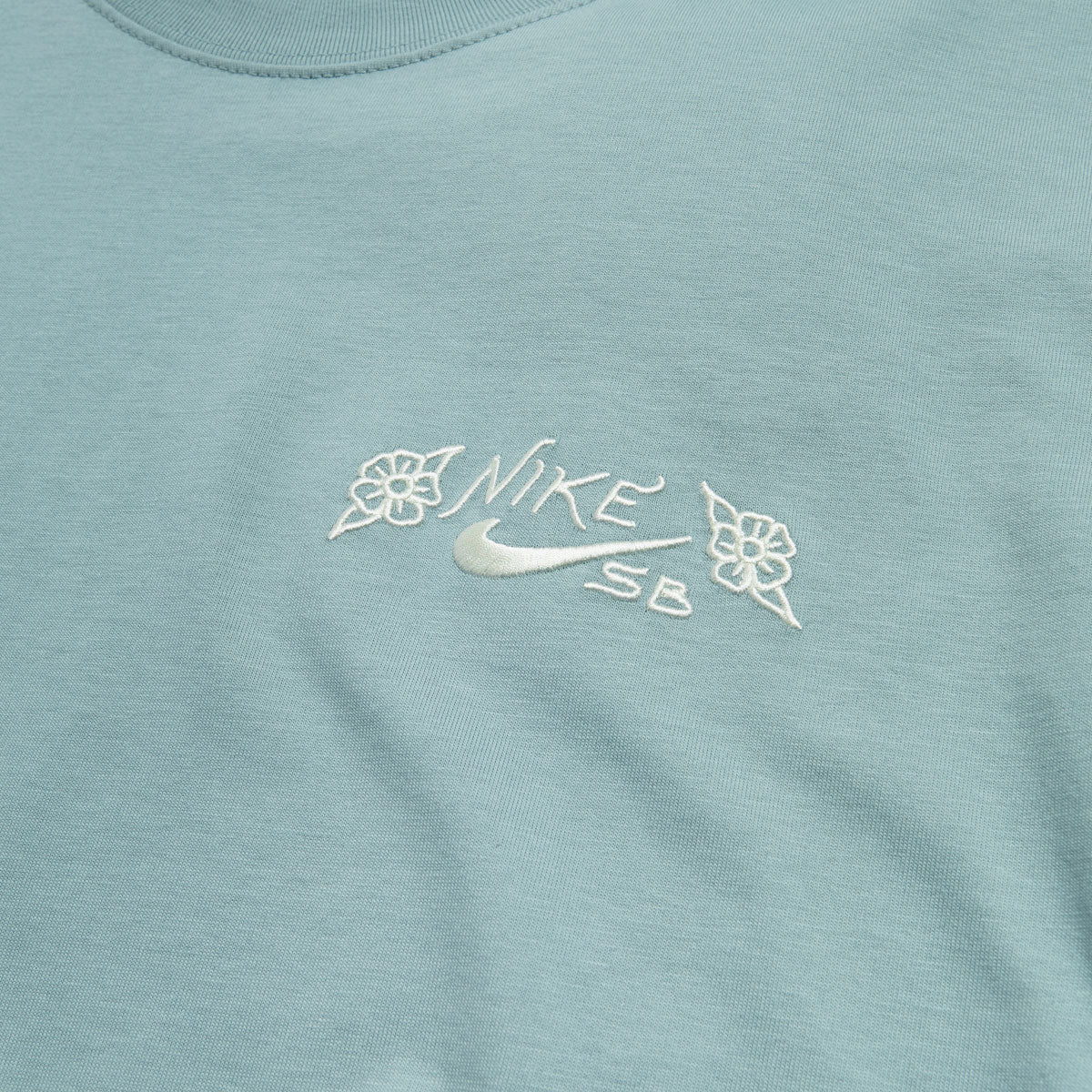 Nike SB M90 Vase T-Shirt - Cannon image 5