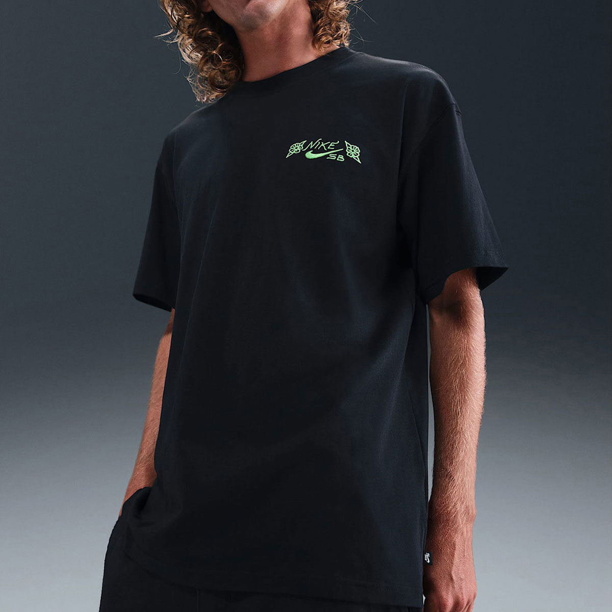 Nike SB M90 Vase T-Shirt - Black image 3