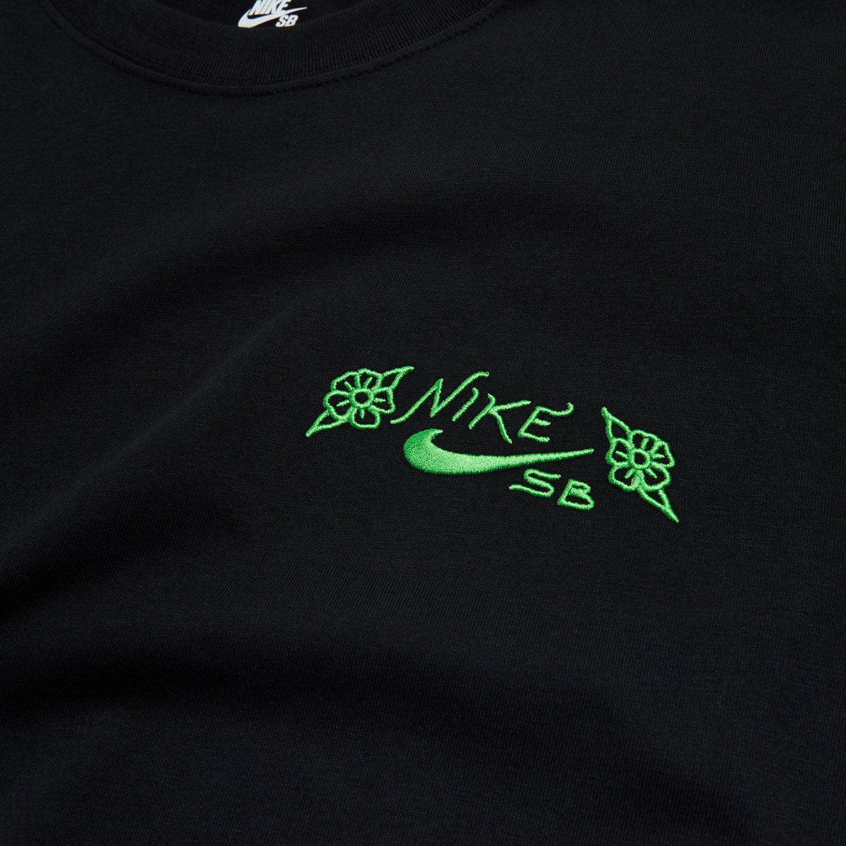 Nike SB M90 Vase T-Shirt - Black image 5