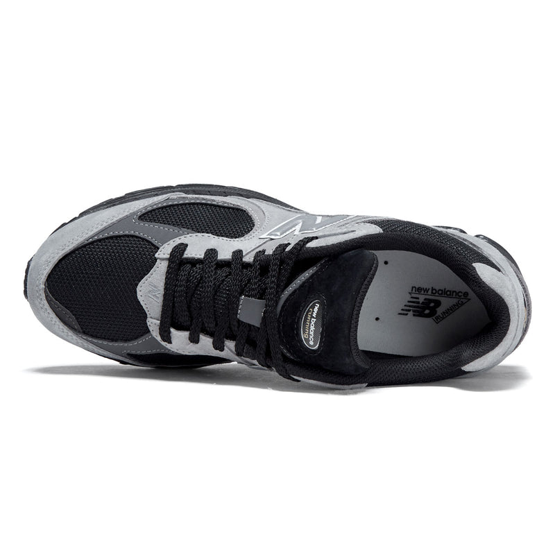 New Balance 2002R Shoes - Black/Silver Metallic