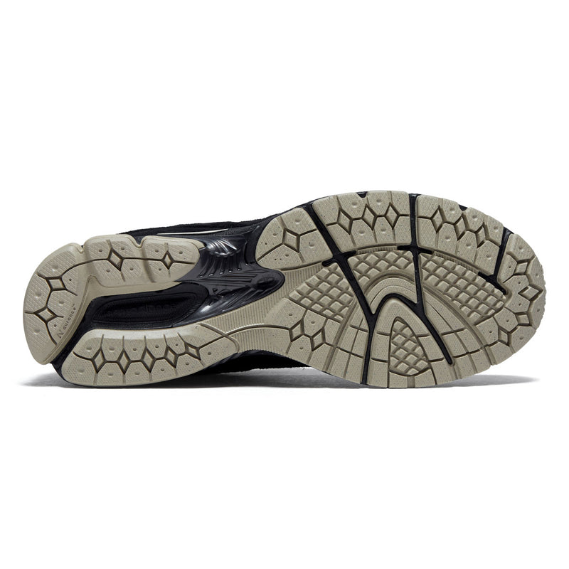 New Balance 2002R Shoes - Black/Timberwolf
