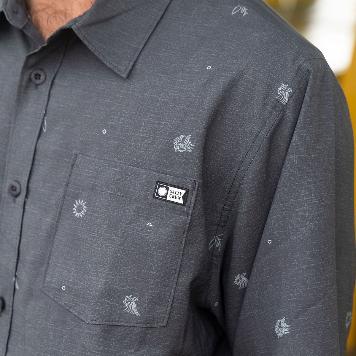 Salty Crew Micro Vibes Tech Woven Shirt - Coal image 3