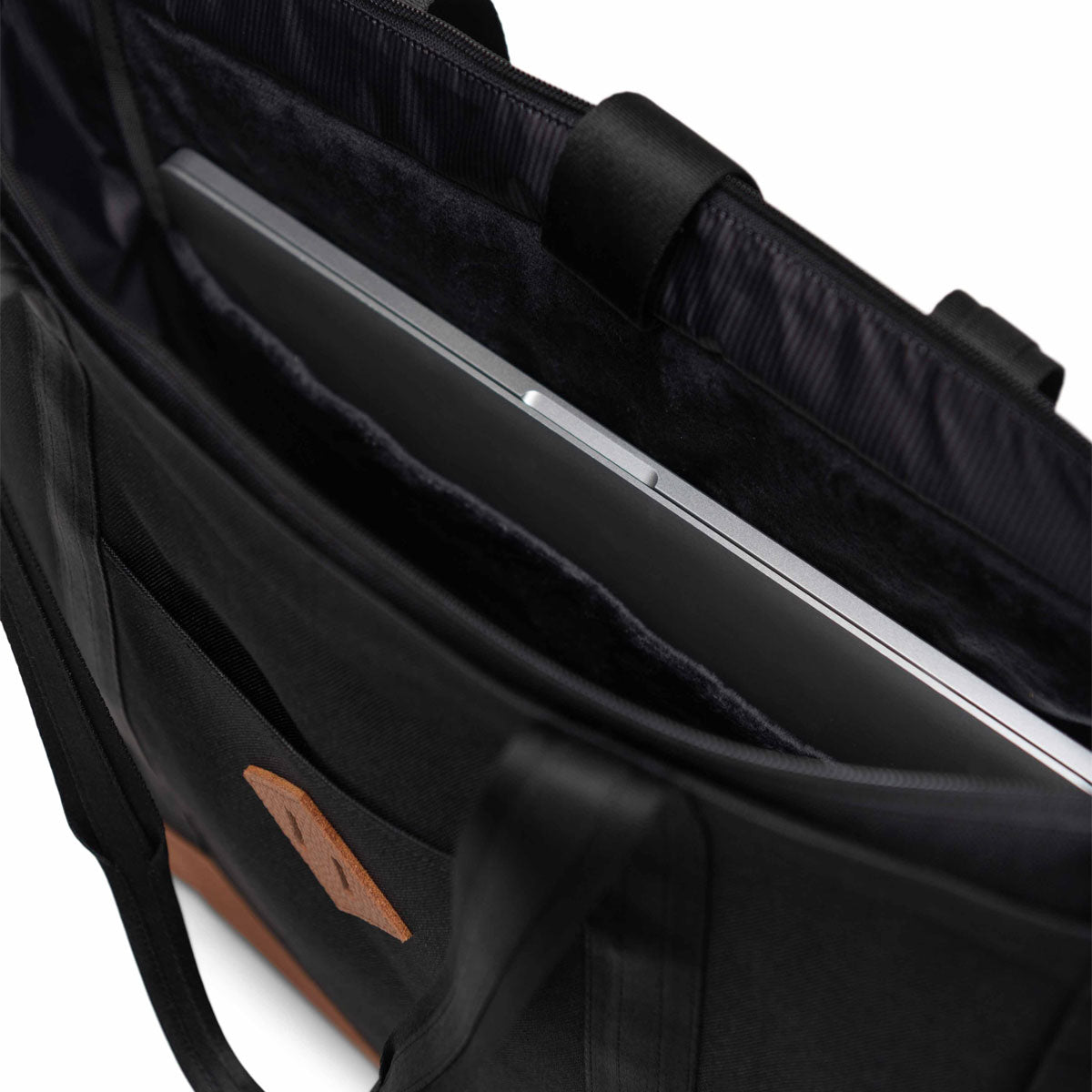 Herschel Supply Retreat Tote Bag - Black image 3