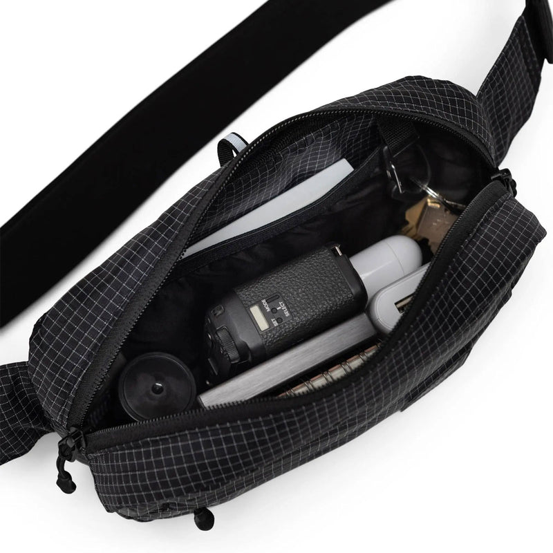 Herschel Supply Ultralight 2L Hip Bag - Black