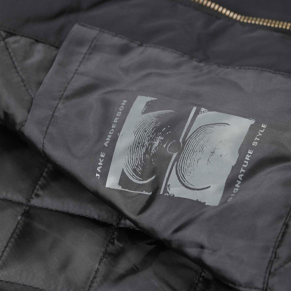 Former VT Nylon Jacket - Black image 5