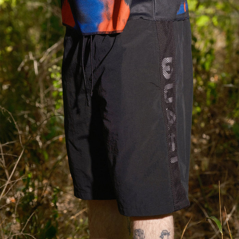 Quasi Mirror Shorts - Black