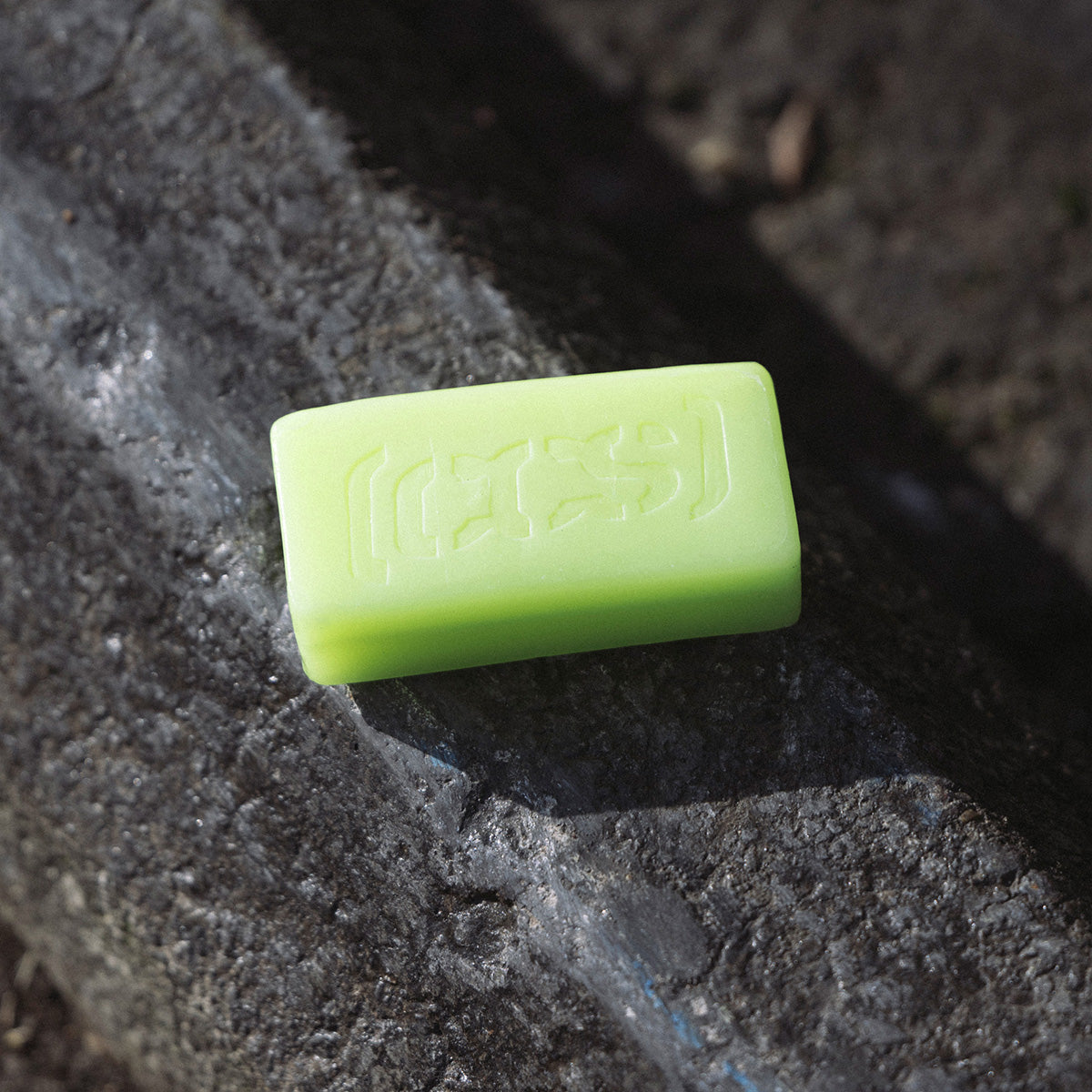 CCS Skateboard Wax - Glow in the Dark image 4