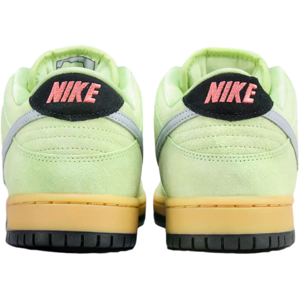 Nike SB Verdugo Mountain Dunk Low Pro Premium Shoes - Light Liquid Lime/Wolf Grey/Black image 4