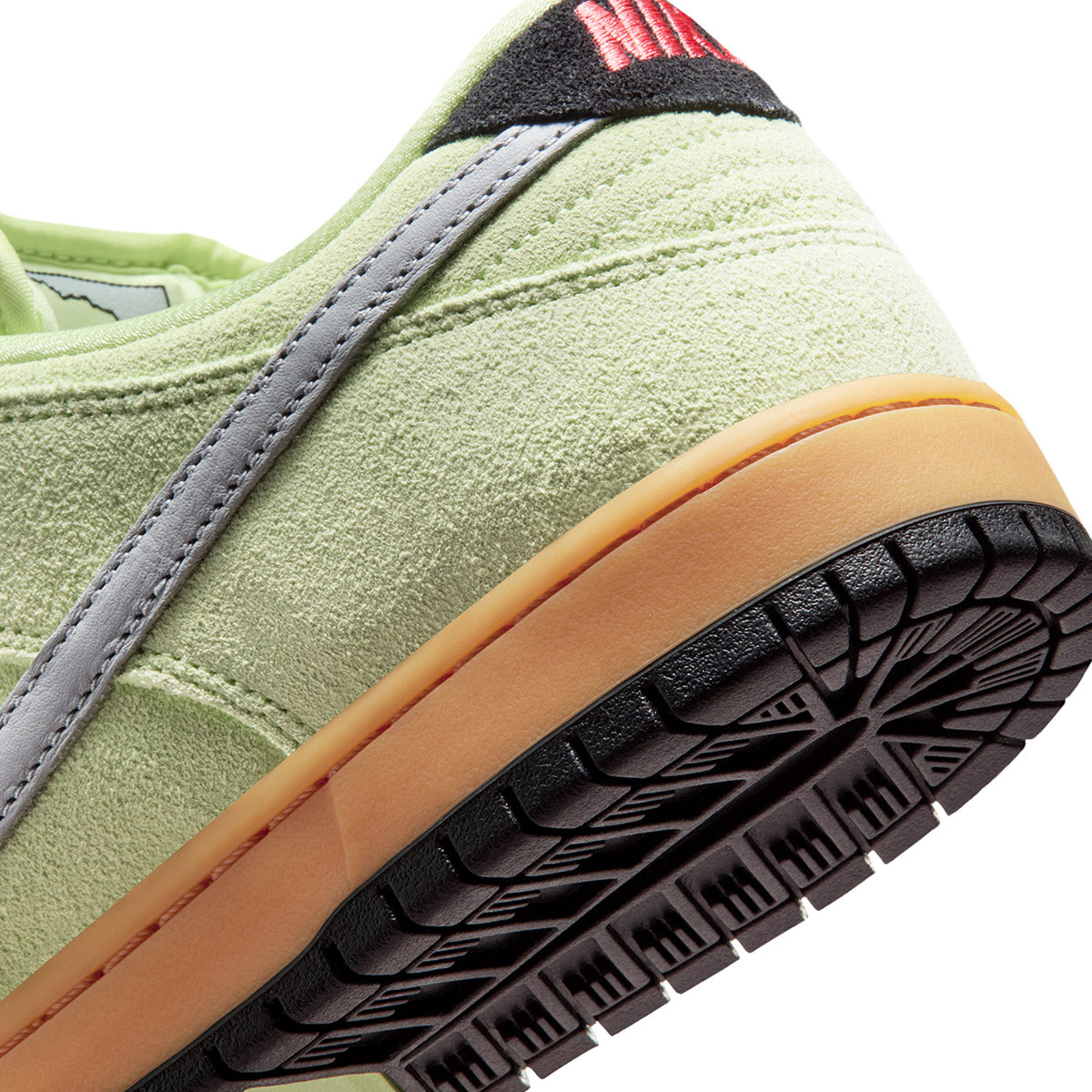 Nike SB Verdugo Mountain Dunk Low Pro Premium Shoes - Light Liquid Lime/Wolf Grey/Black image 7