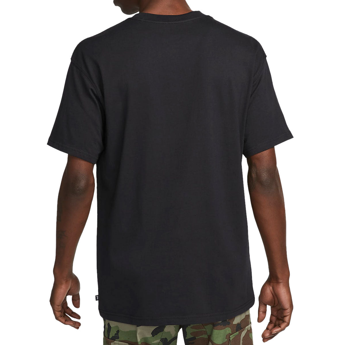 Nike SB Essentials T-Shirt - Black – CCS