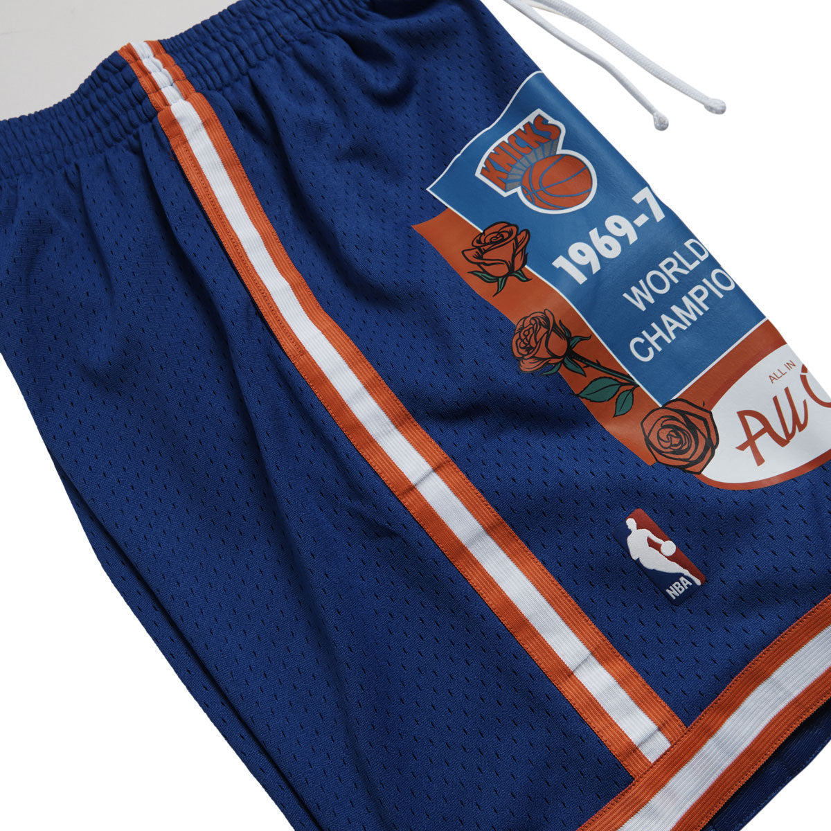 Mitchell & Ness x NBA Roses And Banners Knicks Shorts - Royal image 3