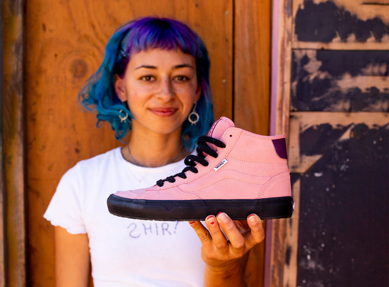 100 Walls in the Vans Lizzie with Lizzie Armanto and Friends