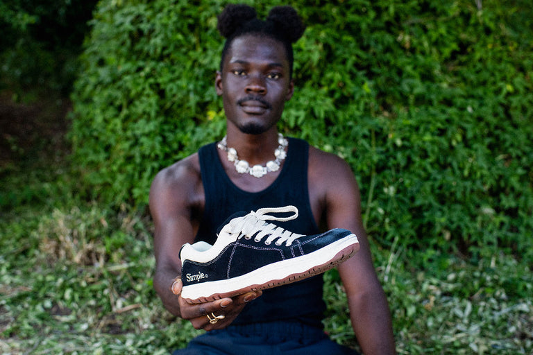 100 Fakie Kickflips in the Simple OS with Akwasí Owusu