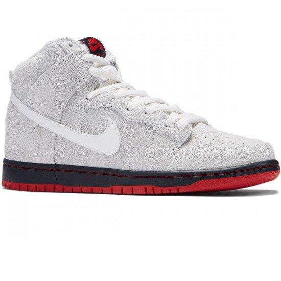 Black Sheep x Nike SB Dunk High Devours Competition