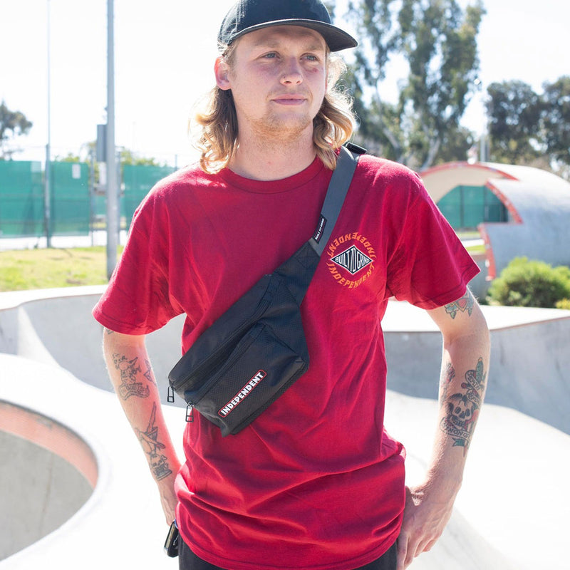 Independent BTG Sling Hip Bag - Black