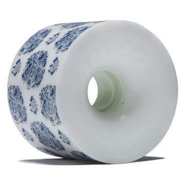 swatch:https://cdn.shopify.com/s/files/1/0519/1388/3831/files/swatch_2f3fc0d0-ba36-47fc-b75e-f3b4aed00c49.jpg?v=1763747283