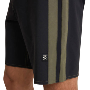 Roark Passage Panel Boardshorts - Black 2