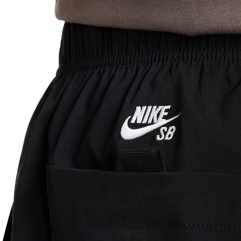 Nike SB Dri-Fit Kearny Cargo Shorts - Black/White