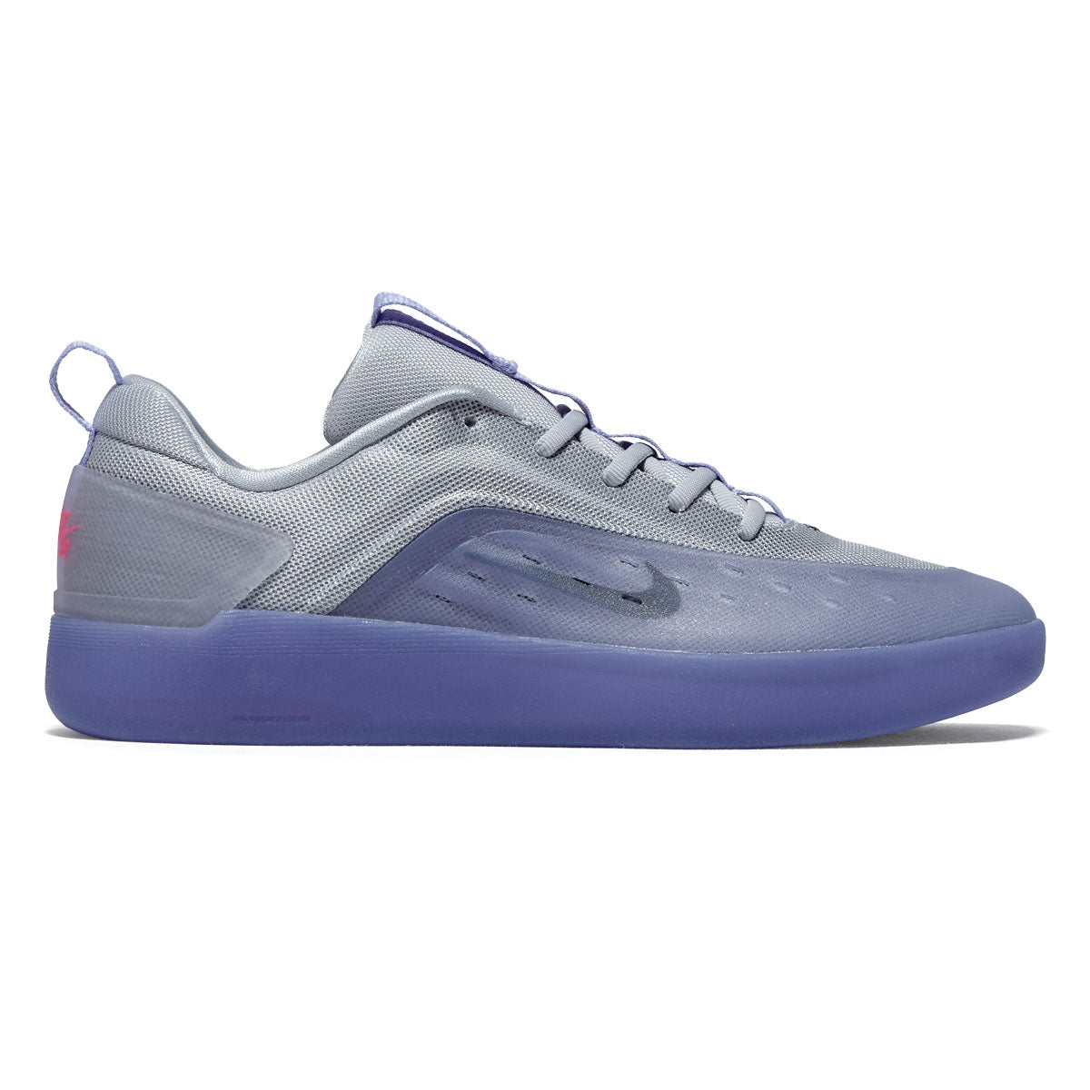 Nike SB Zoom Nyjah 4 Shoes - Light Thistle/Black/Light Thistle