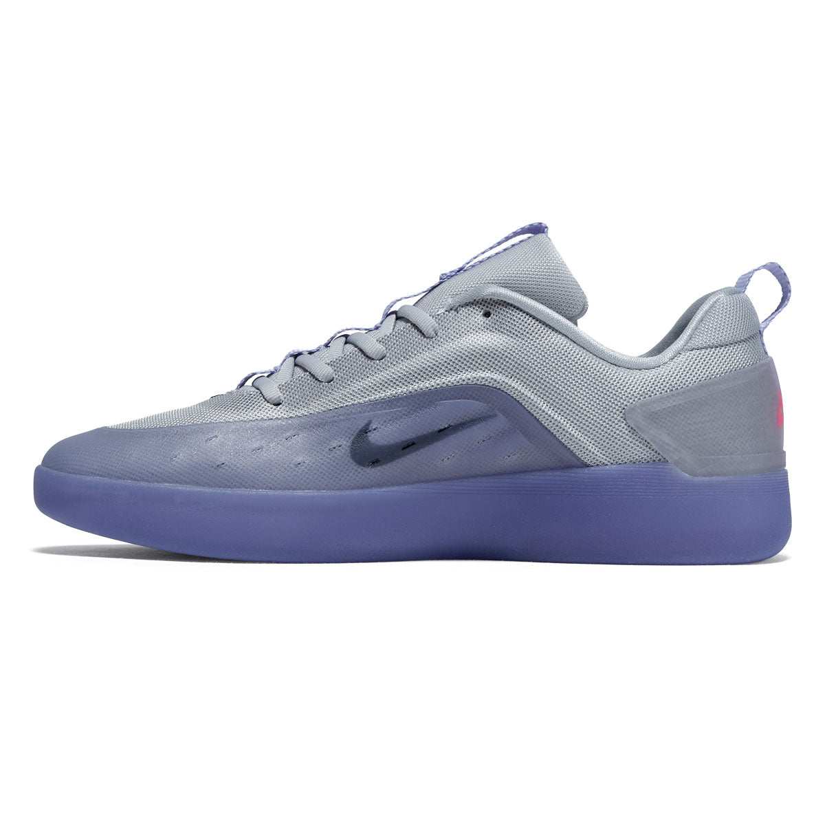 Nike SB Zoom Nyjah 4 Shoes - Light Thistle/Black/Light Thistle