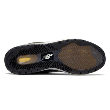 New Balance Andrew Reynolds 933 Shoes - Olivine