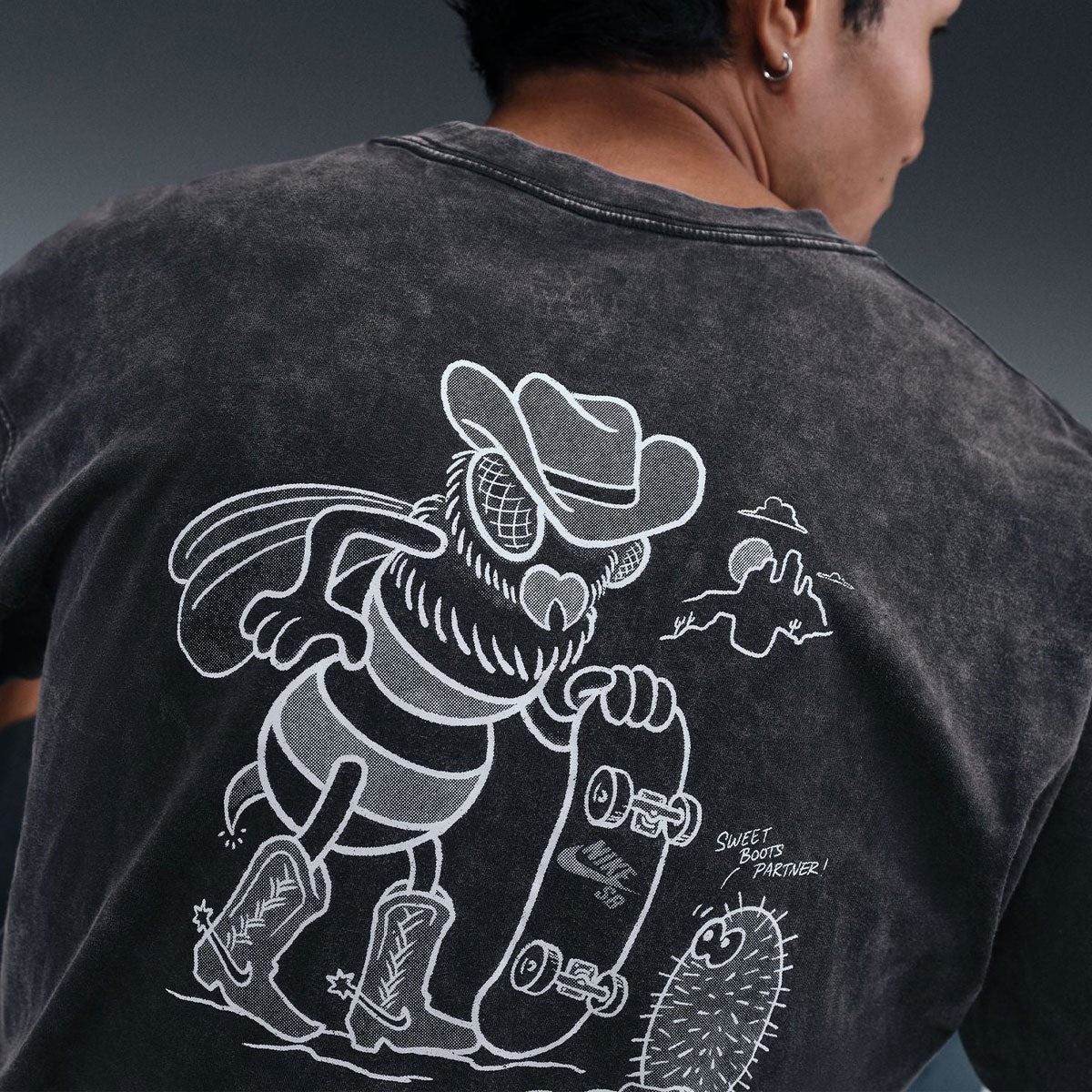 Nike SB M90 Western Bee T-Shirt - Off Noir image 4