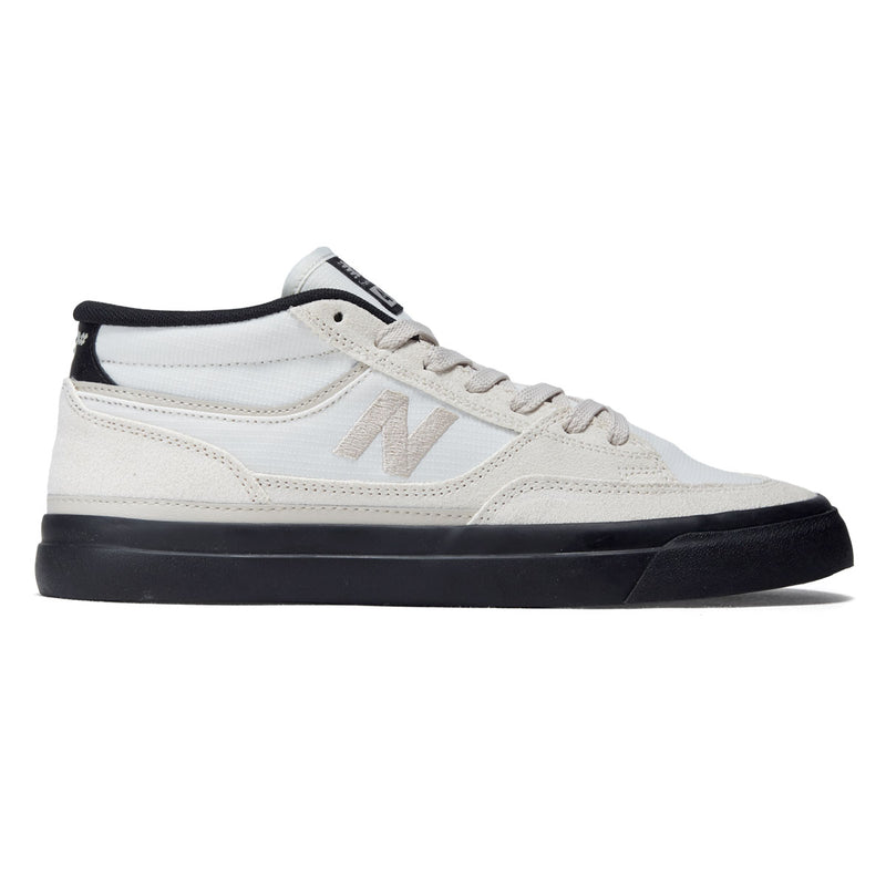 swatch:https://cdn.shopify.com/s/files/1/0519/1388/3831/files/swatch_c632b01e-16c1-4717-96b7-576f9e794cc0.jpg?v=1762969627