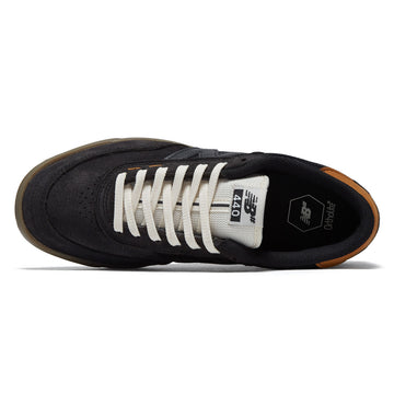 New Balance 440 V2 Shoes - Black/Gum