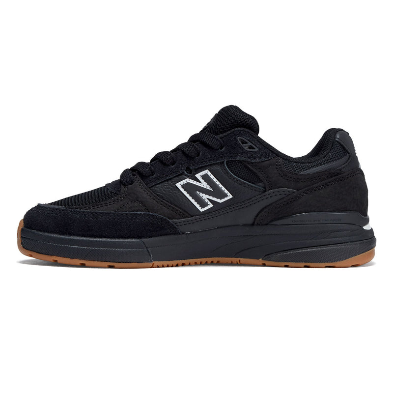 New Balance Andrew Reynolds 933 Shoes - Black/Black