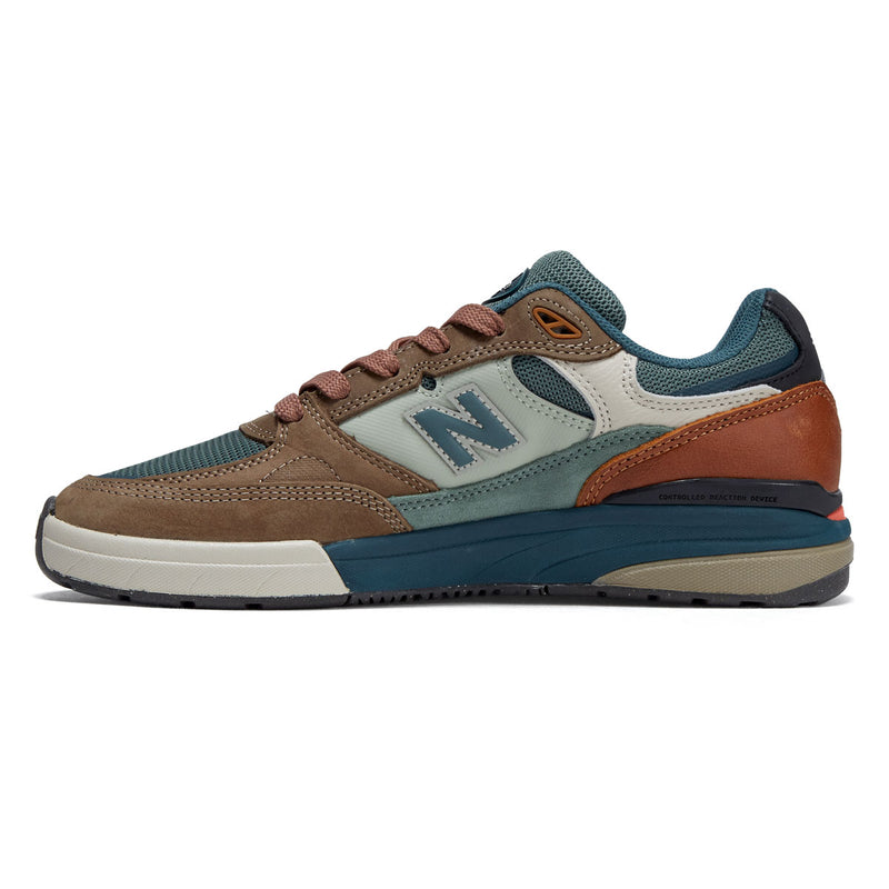 New Balance Andrew Reynolds 933 Shoes - Tan/Teal