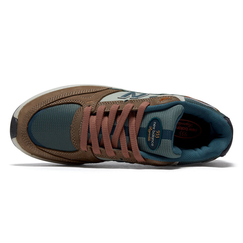 New Balance Andrew Reynolds 933 Shoes - Tan/Teal