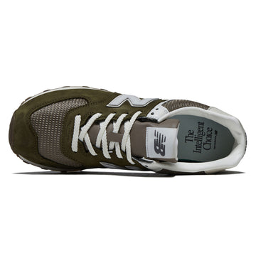New Balance 574 Shoes - Calcium/Dark Silver Metallic