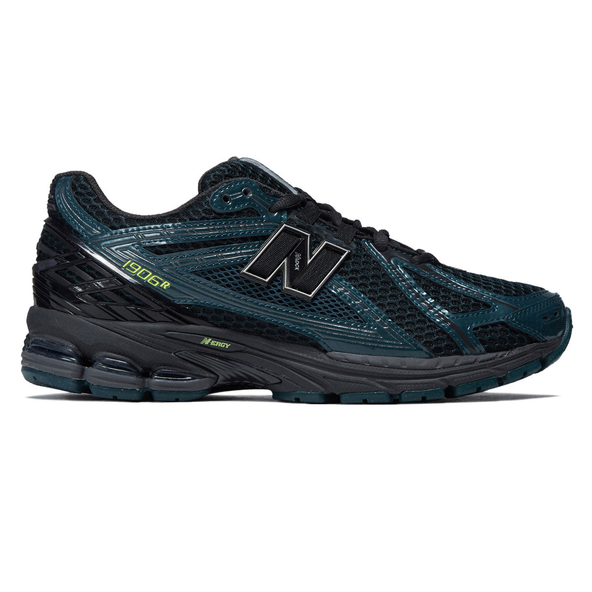 New Balance 1906R Shoes - Black Metallic – CCS