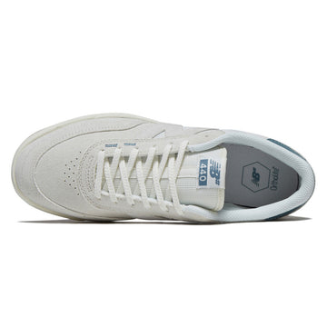 New Balance 440 V2 Wide Shoes - Sea Salt