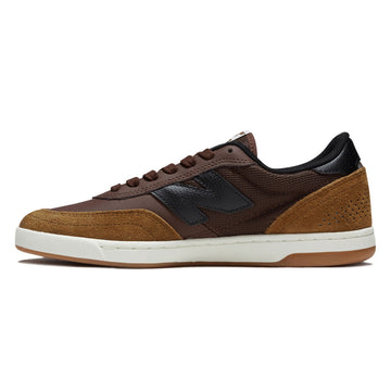 New Balance 440 V2 Shoes - Brown/Black 2026