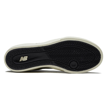 New Balance 272 Wide Shoes - Olive/White
