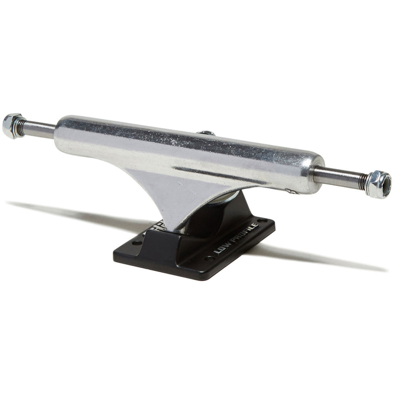 swatch:https://cdn.shopify.com/s/files/1/0519/1388/3831/files/swatch_759bd8e2-2428-48e1-ae80-472840b34573.jpg?v=1727109272