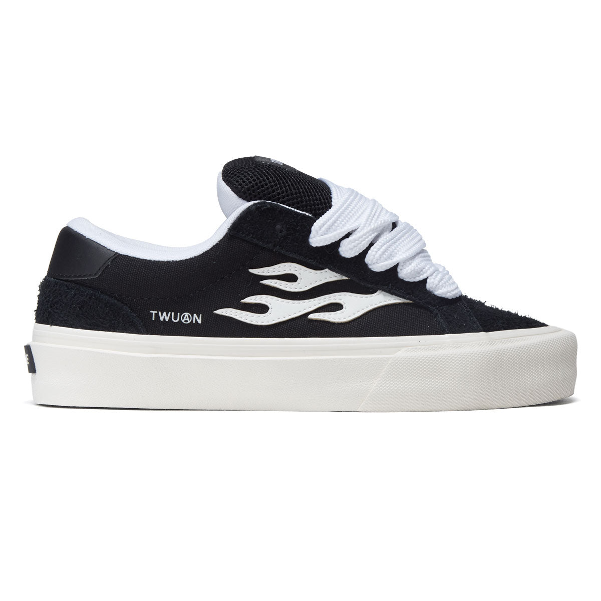Straye Logan Puff Shoes - Black – CCS