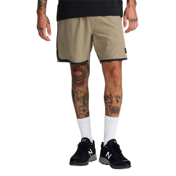 RVCA Yogger Hybrid 17 Shorts - Covert Green