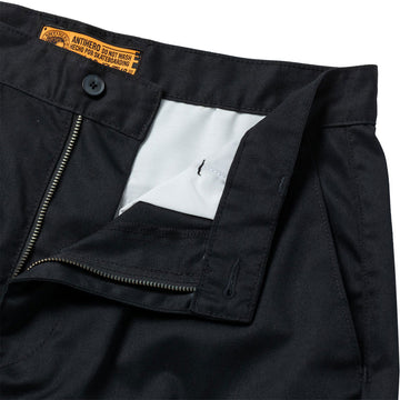 Anti-Hero Hecho Por Skate Shorts - Black