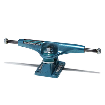 Thunder T-II Team Skateboard Trucks - Blue - 149mm