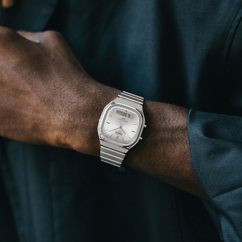 Casio AQ240E-7A Watch