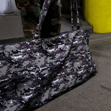 Snack XXXL Skate Zip Tote - Digi Camo