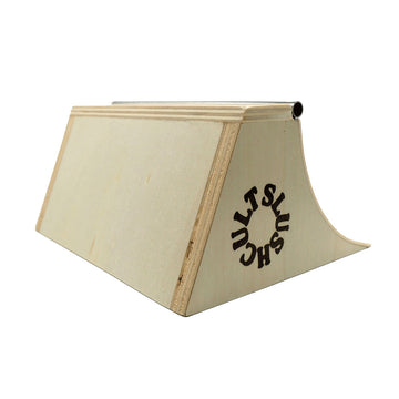 SlushCult Fingerboard Quarterpipe - Wood