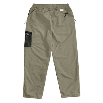 Damage Tundra Track Pants - Military Green
